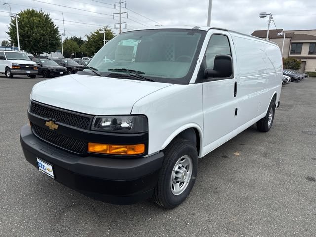New 2026 Chevrolet Express 2500 Extended w/ Driver Convenience Package