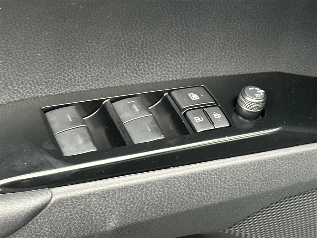 New 2026 Toyota Camry SE w/ Convenience Package image 15