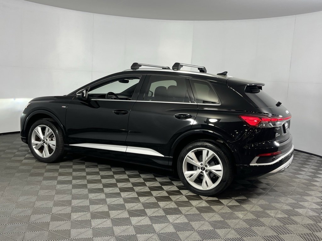 Used 2023 Audi Q4 e-tron Prestige image 7