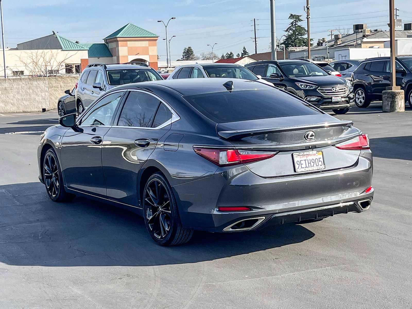 Used 2023 Lexus ES 350 F Sport image 2