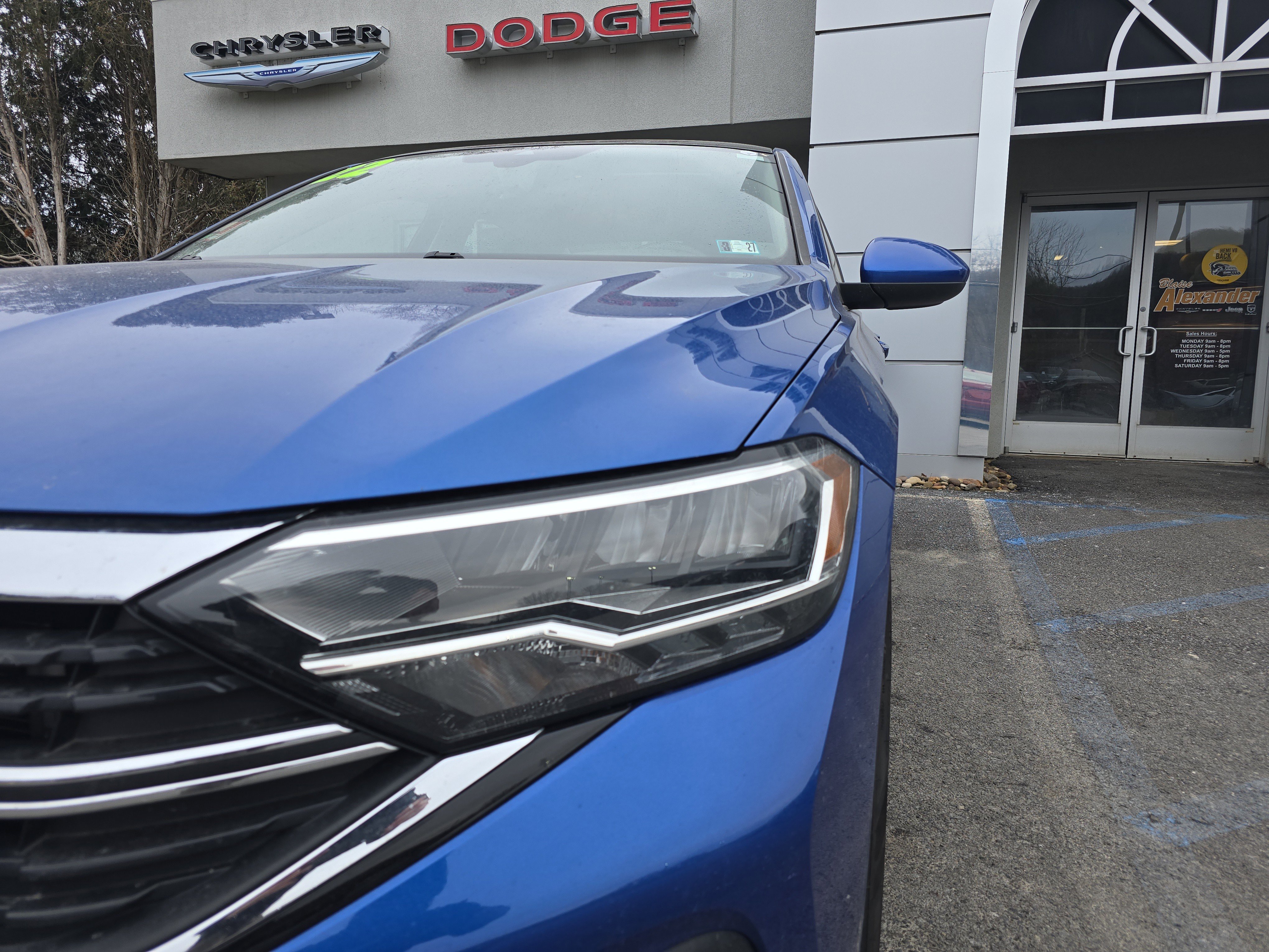 Used 2022 Volkswagen Jetta SE FWD image 10