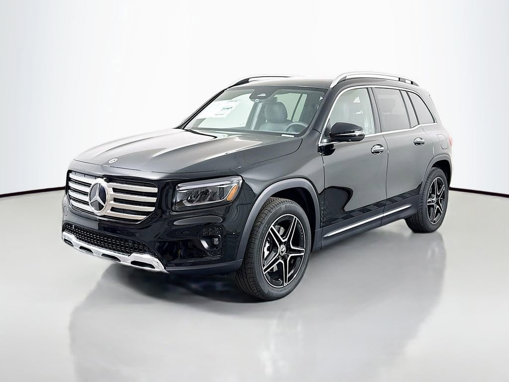 Used 2026 Mercedes-Benz GLB 250 4MATIC image 3