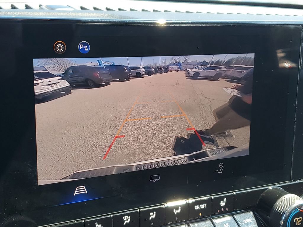 Used 2023 Chevrolet Colorado LT w/ LT Convenience Package III image 16