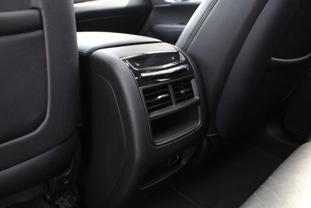 Used 2018 Cadillac XT5 Luxury w/ Driver Awareness Package FWD image 24