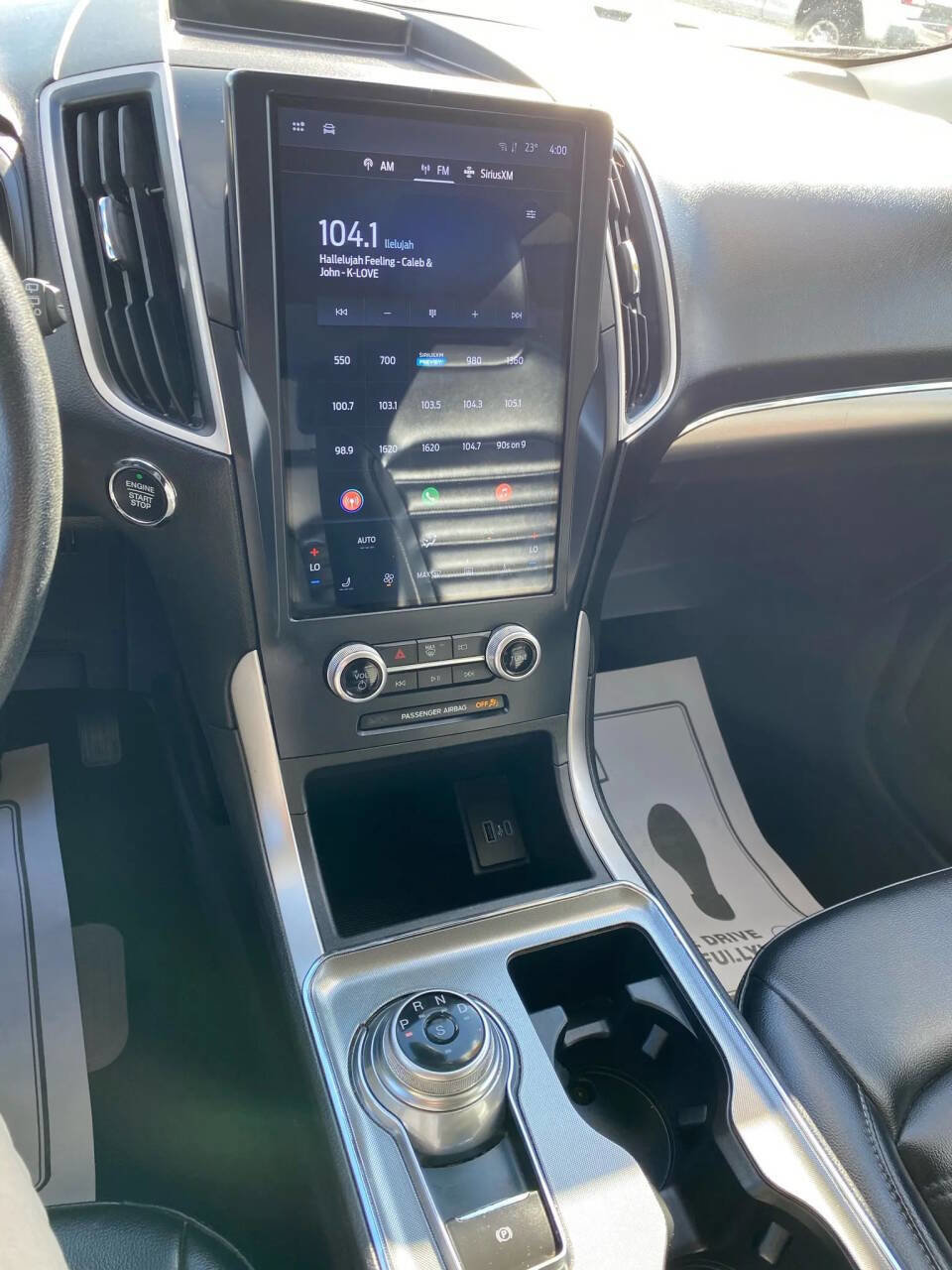 Used 2022 Ford Edge SEL image 18