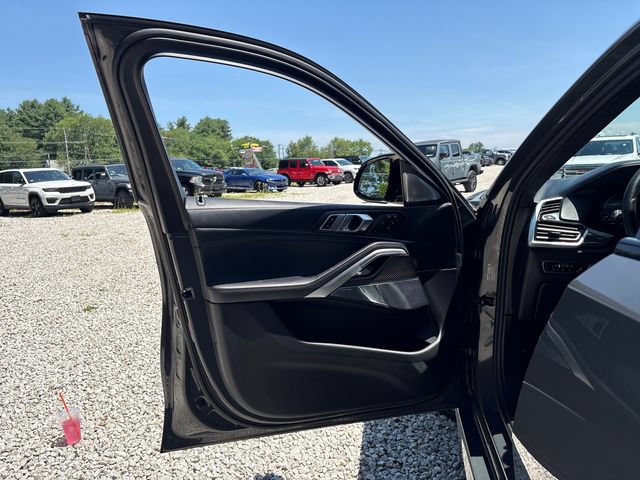 Used 2021 BMW X6 M w/ Executive Package AWD/4WD image 15