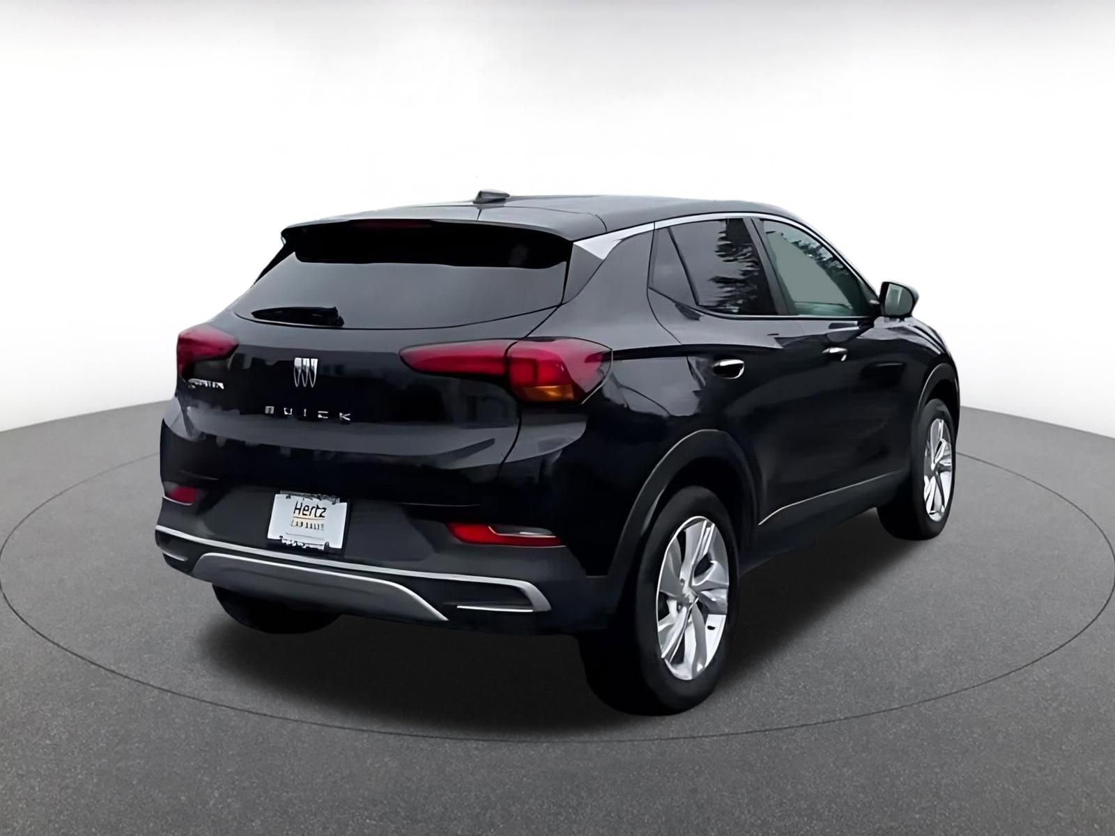 Used 2025 Buick Encore GX Preferred AWD/4WD image 12