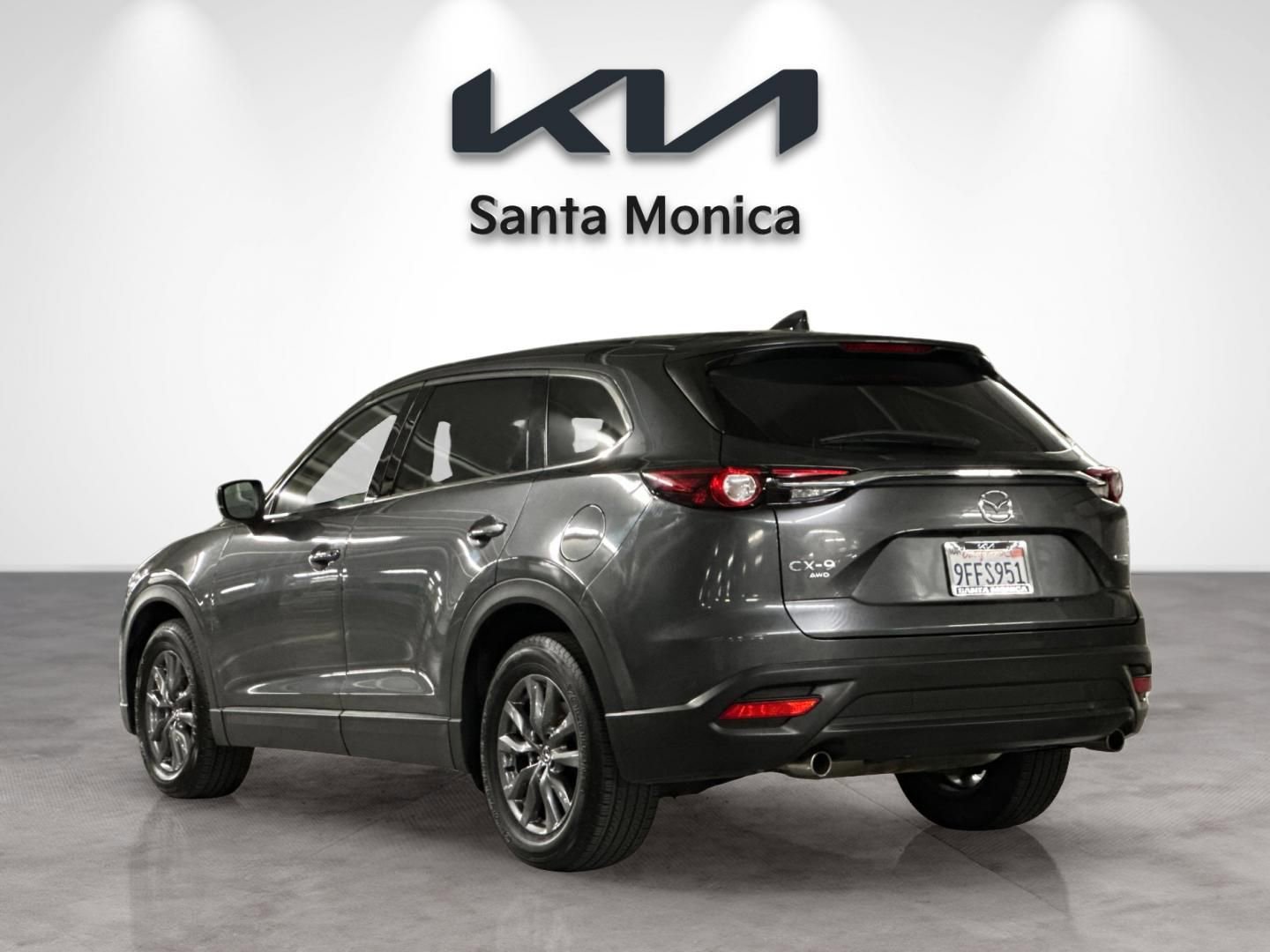 Used 2023 MAZDA CX-9 Touring image 4
