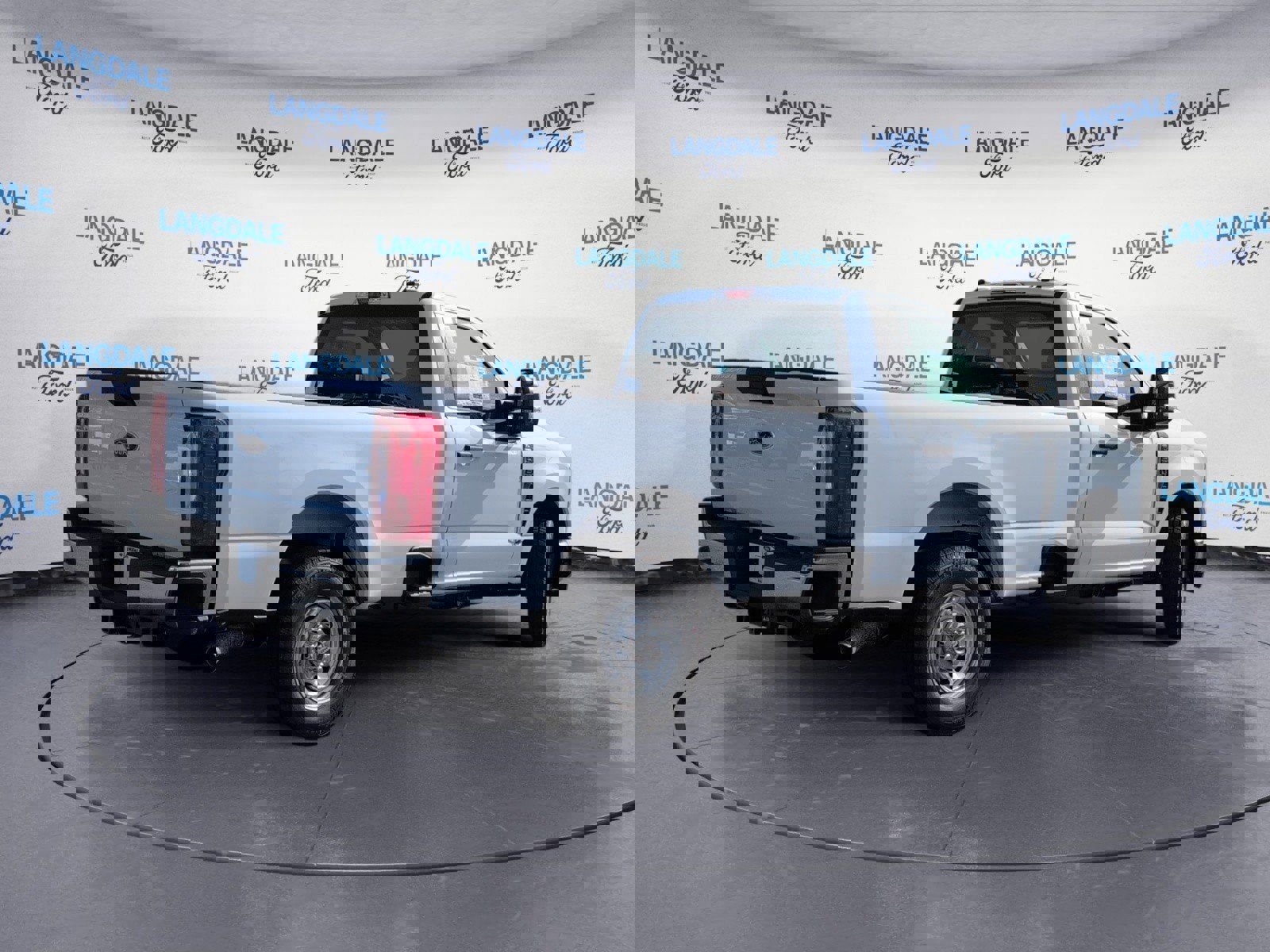 New 2026 Ford F250 XL w/ XL Chrome Package video 4