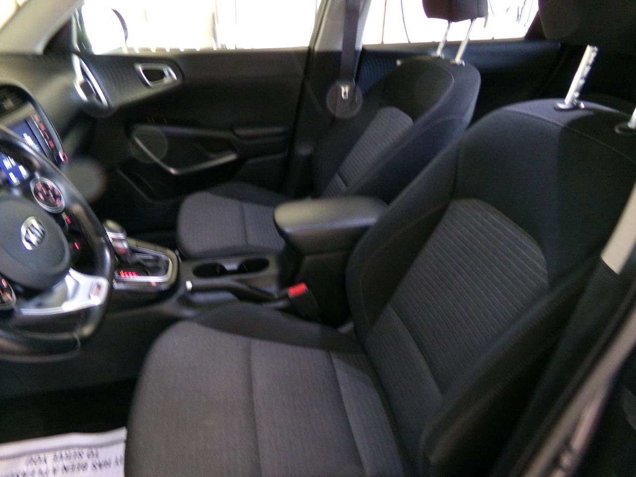 Used 2020 Kia Soul GT-Line w/ GT 2.0L Power Sunroof Package FWD image 38