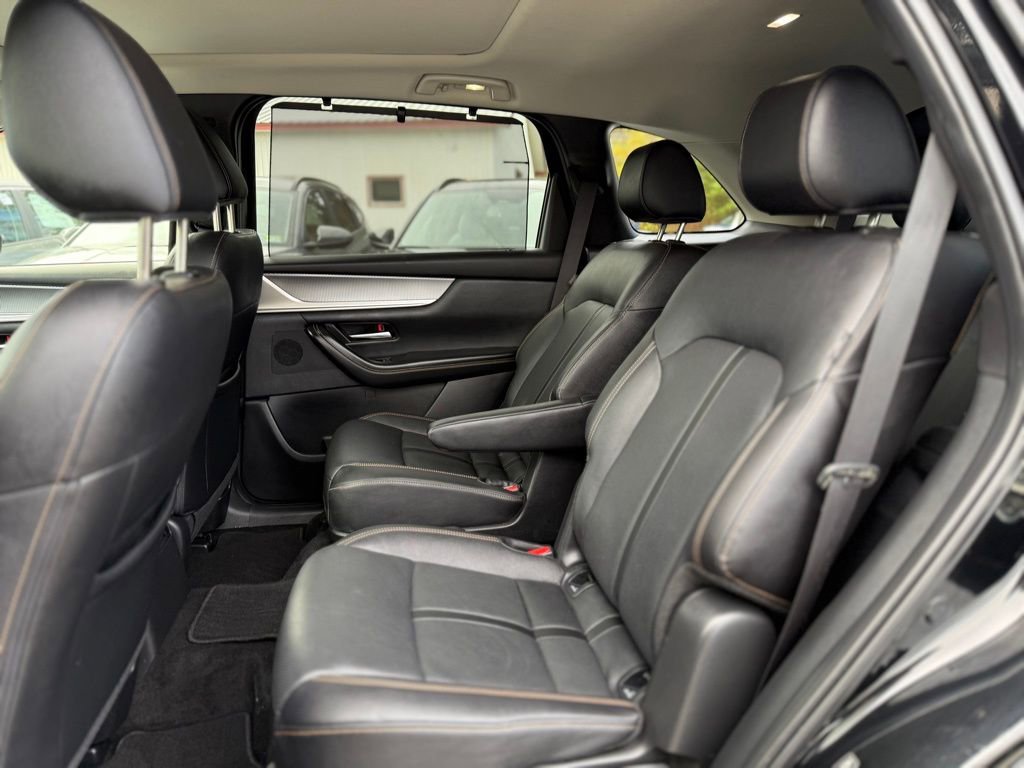 Used 2024 MAZDA CX-90 3.3 Turbo w/ Premium Package image 9