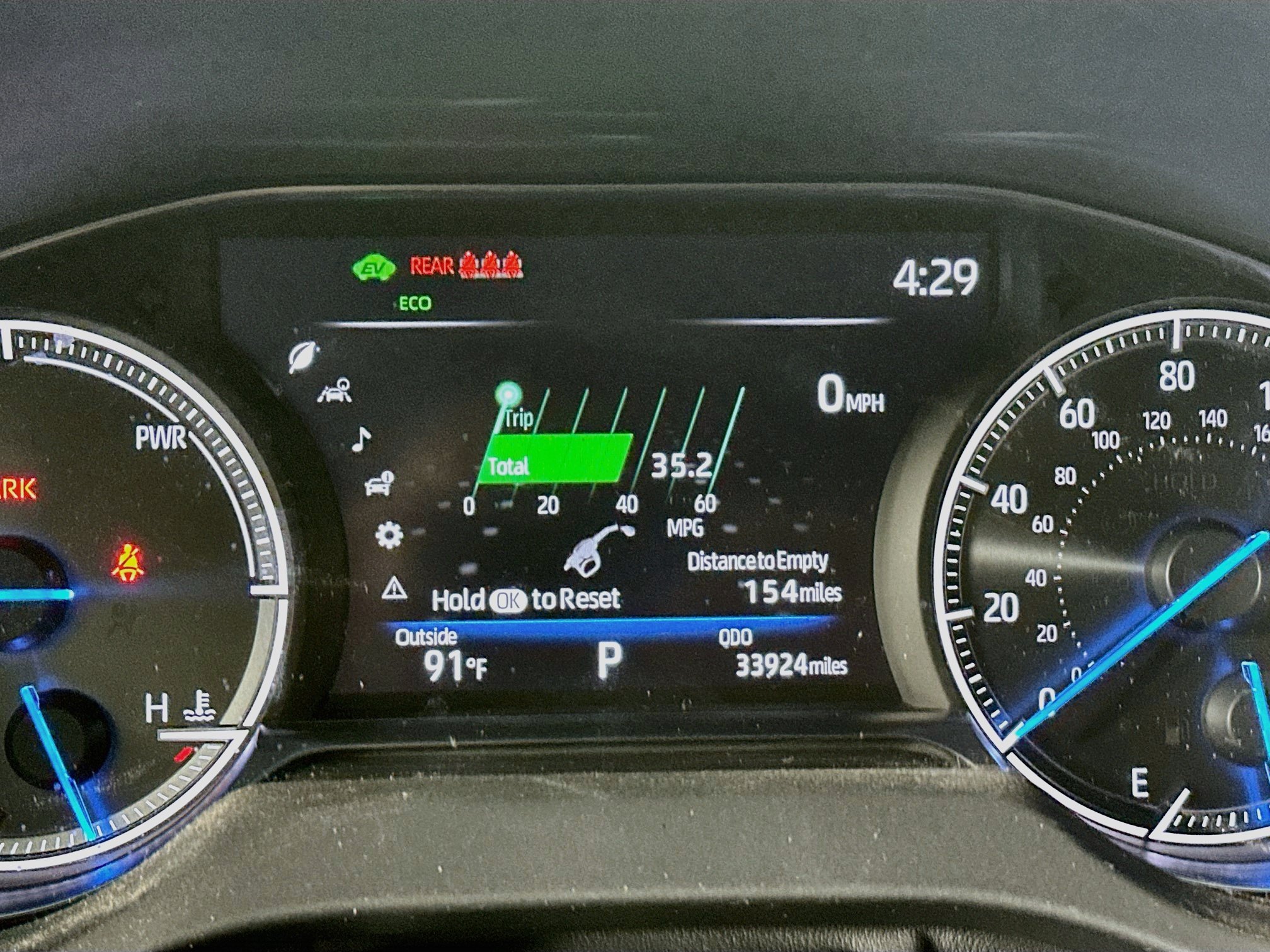 Used 2024 Toyota Venza XLE AWD/4WD image 19