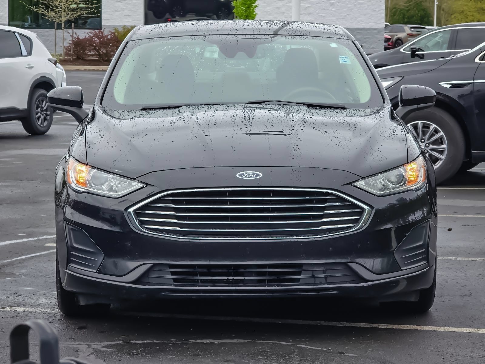 Used 2020 Ford Fusion SE FWD image 10