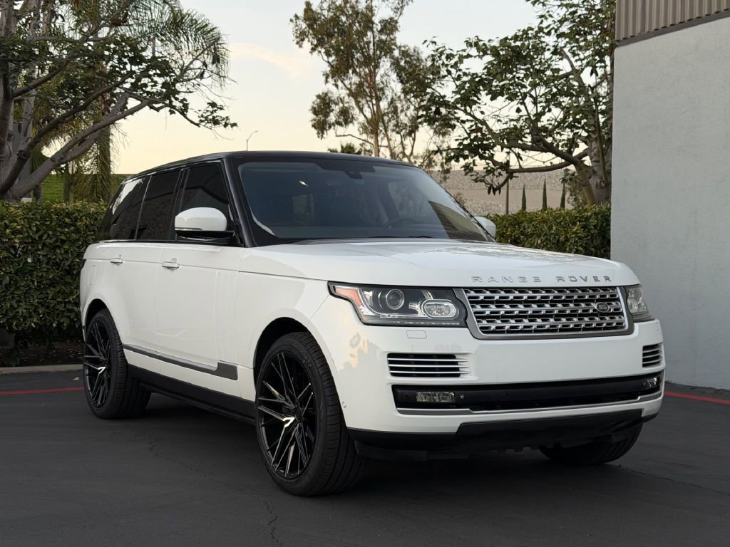 Used 2015 Land Rover Range Rover Autobiography image 2