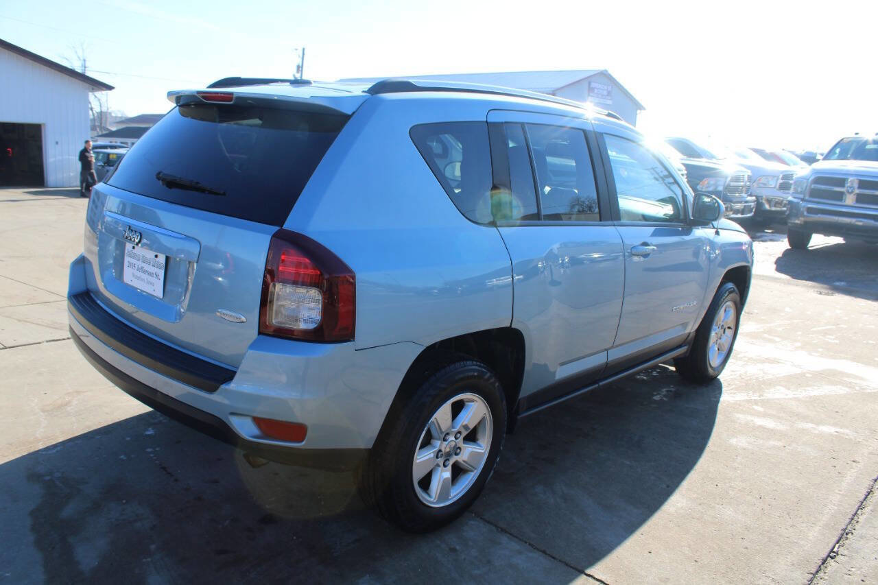 Used 2014 Jeep Compass Latitude image 8