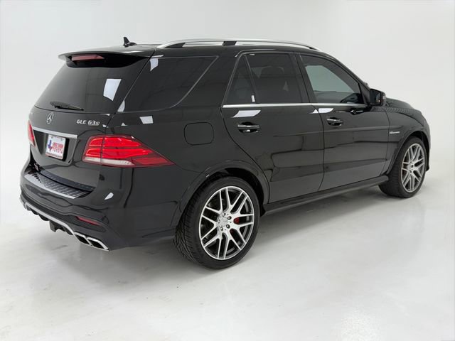Used 2016 Mercedes-Benz GLE 63 AMG S w/ Driver Assistance Package image 41