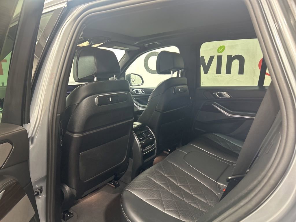 Used 2024 BMW X5 xDrive40i AWD/4WD image 17