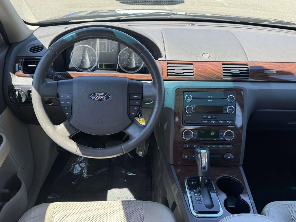 Used 2008 Ford Taurus SEL AWD/4WD image 30
