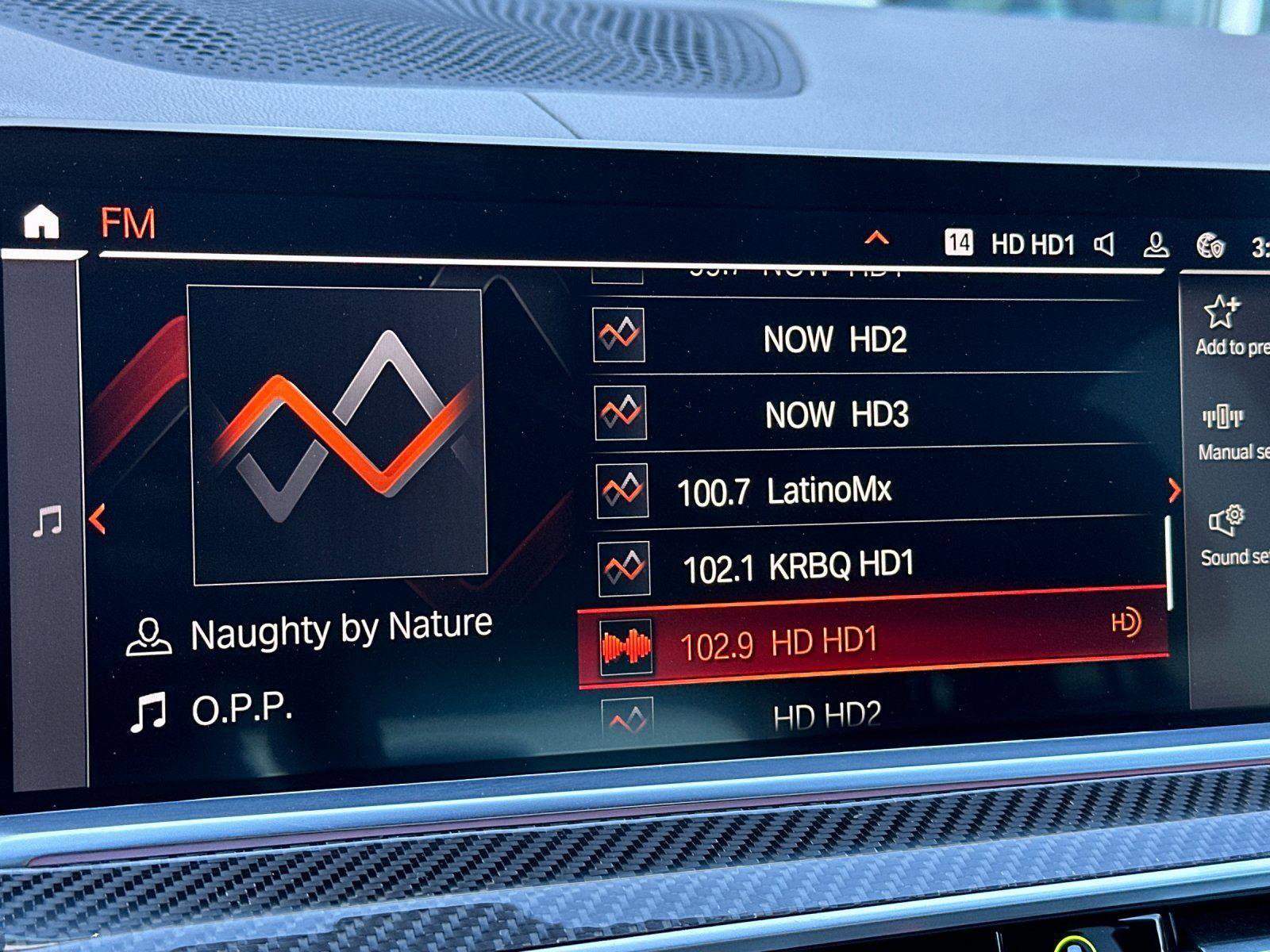 Used 2022 BMW X5 M50i image 17