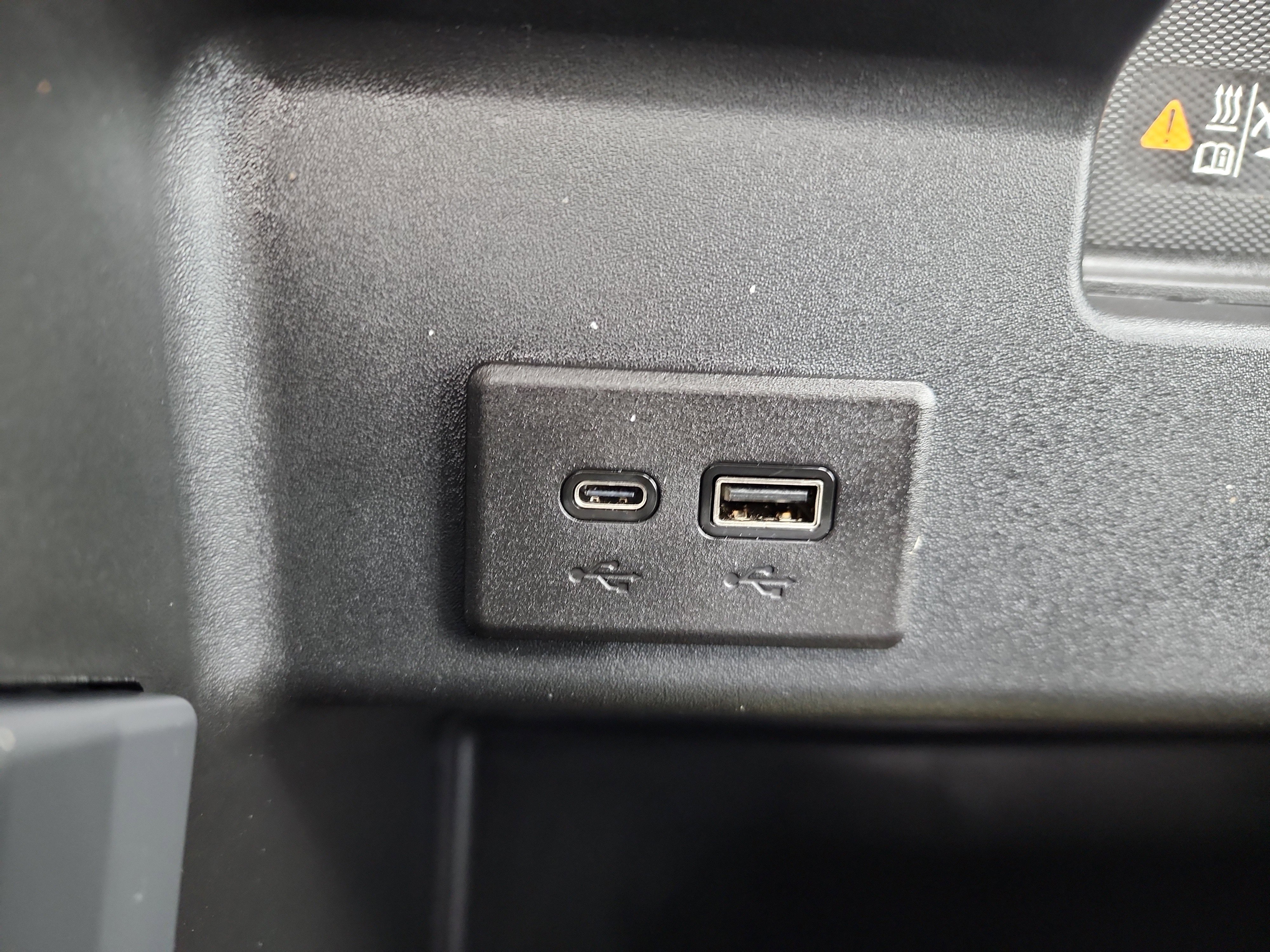 Certified 2024 GMC Sierra 2500 AT4 w/ AT4 Preferred Package image 27