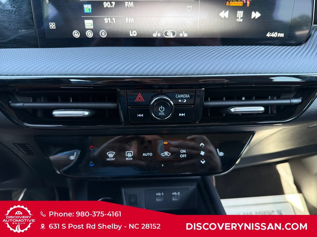 Certified 2026 Nissan Kicks SR w/ Cold Weather Package FWD image 18