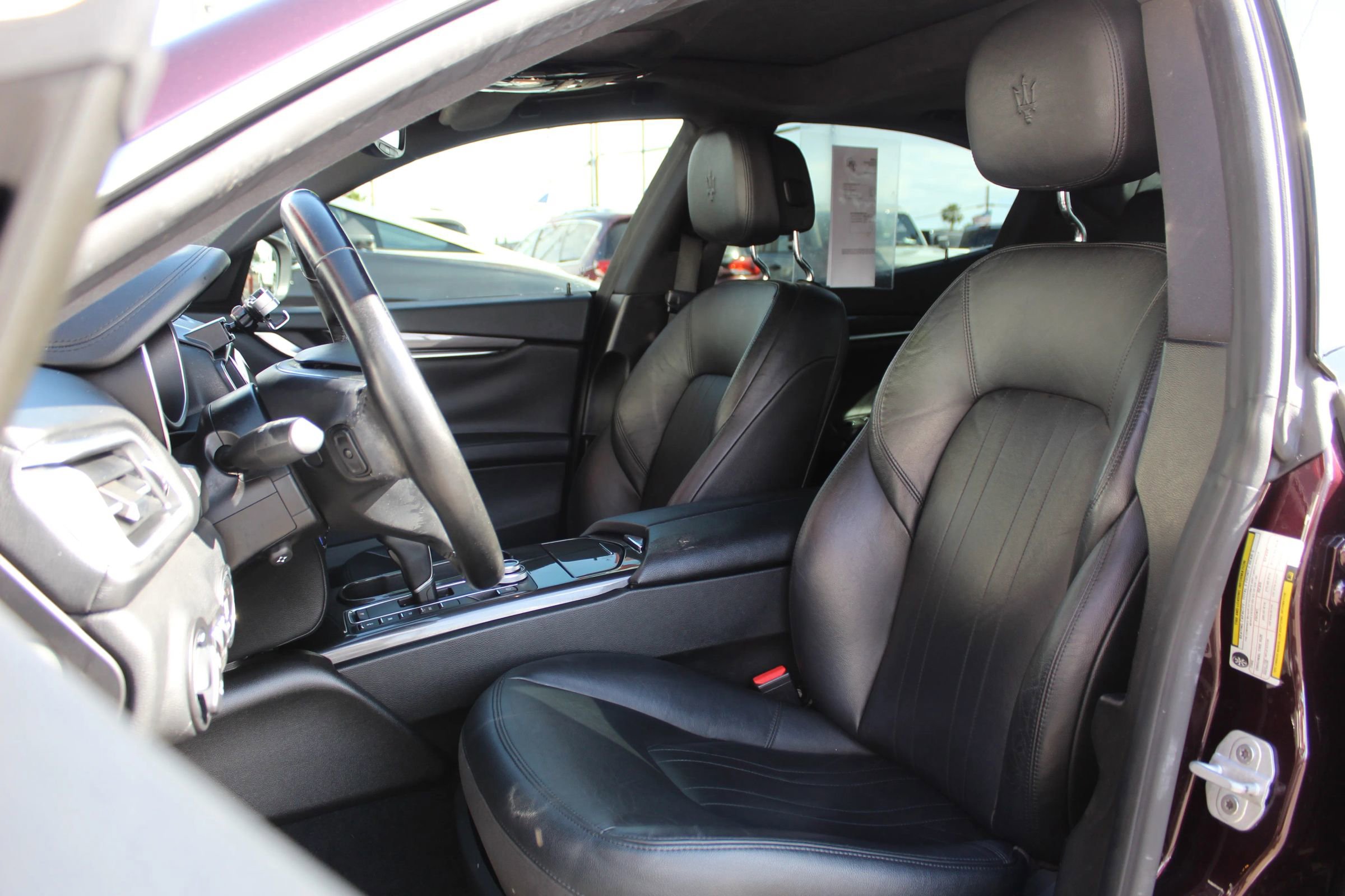 Used 2017 Maserati Ghibli RWD image 17