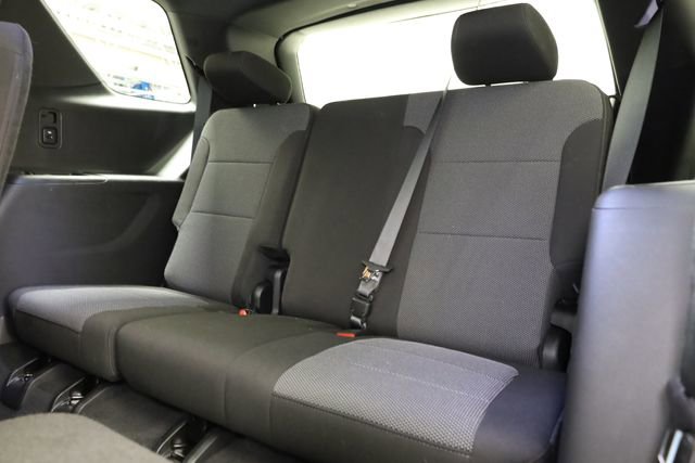 Used 2023 Chevrolet Traverse LT image 31