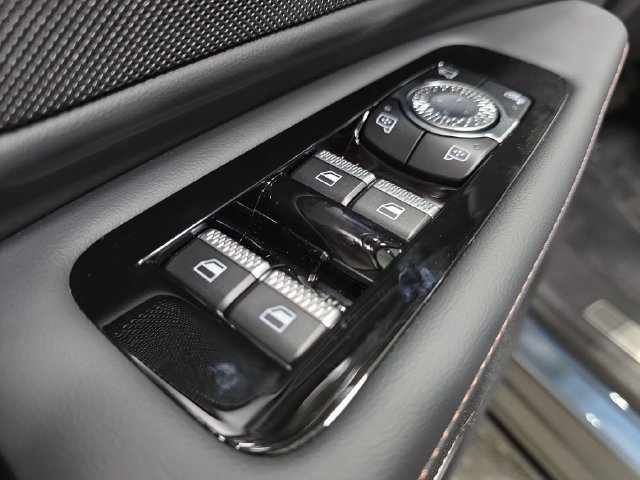 New 2026 Lincoln Nautilus Reserve w/ Jet Appearance Package AWD/4WD image 24