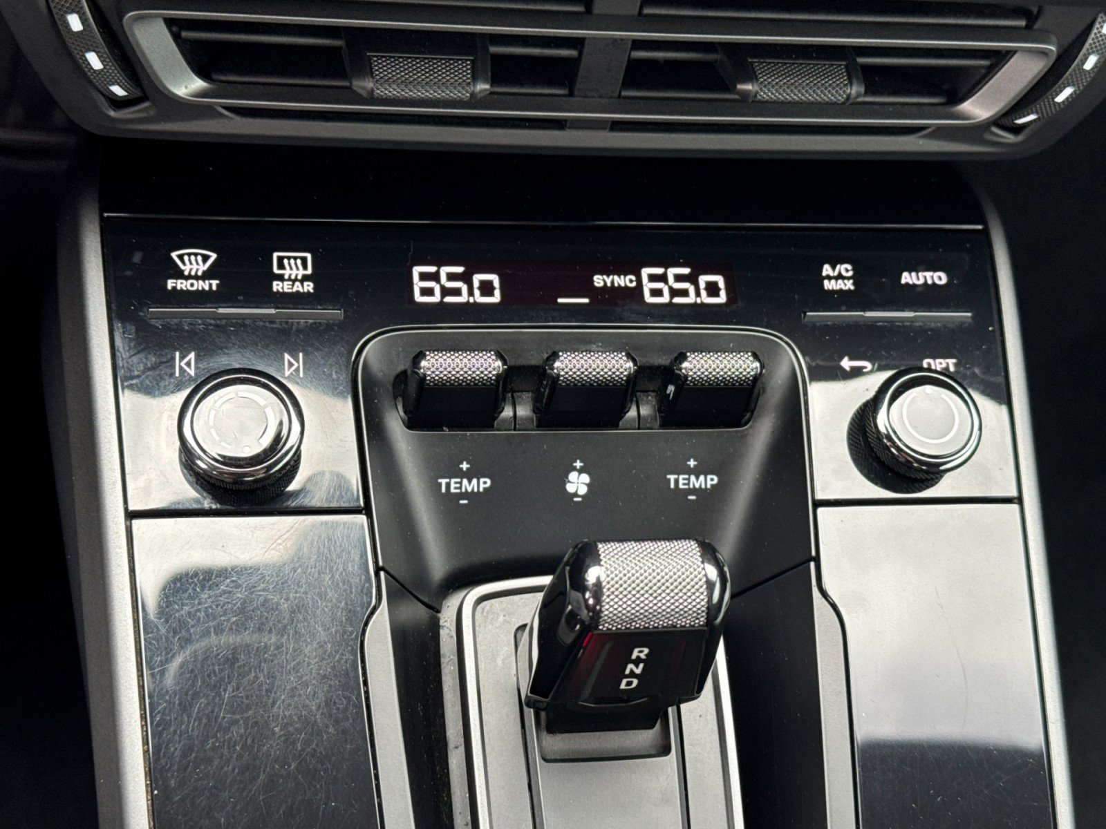 Used 2022 Porsche 911 Carrera image 20