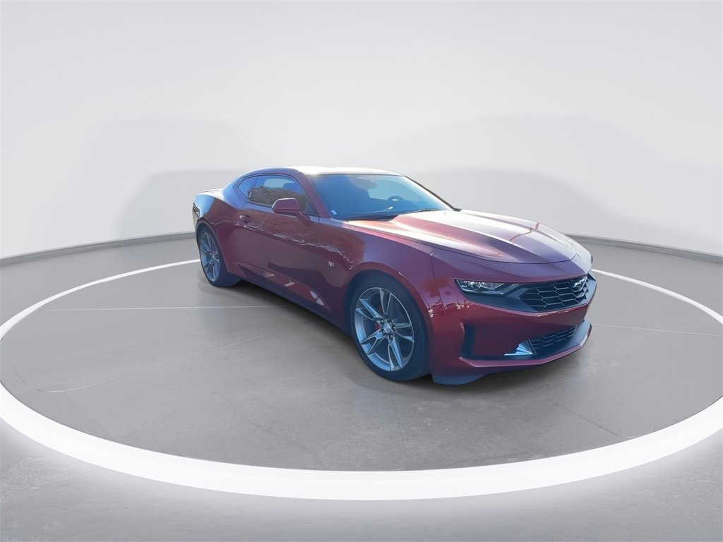 Used 2021 Chevrolet Camaro LT image 2