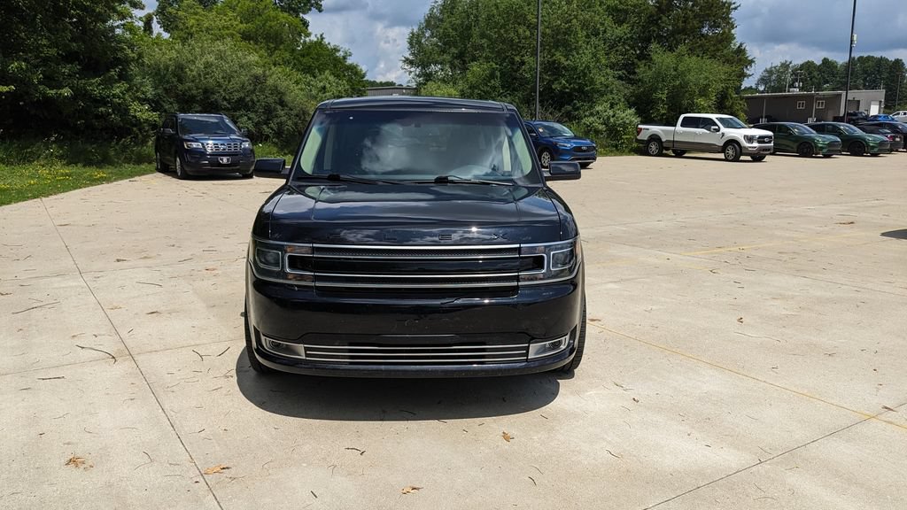 Used 2019 Ford Flex Limited w/ Limited Appearance Package AWD/4WD image 8