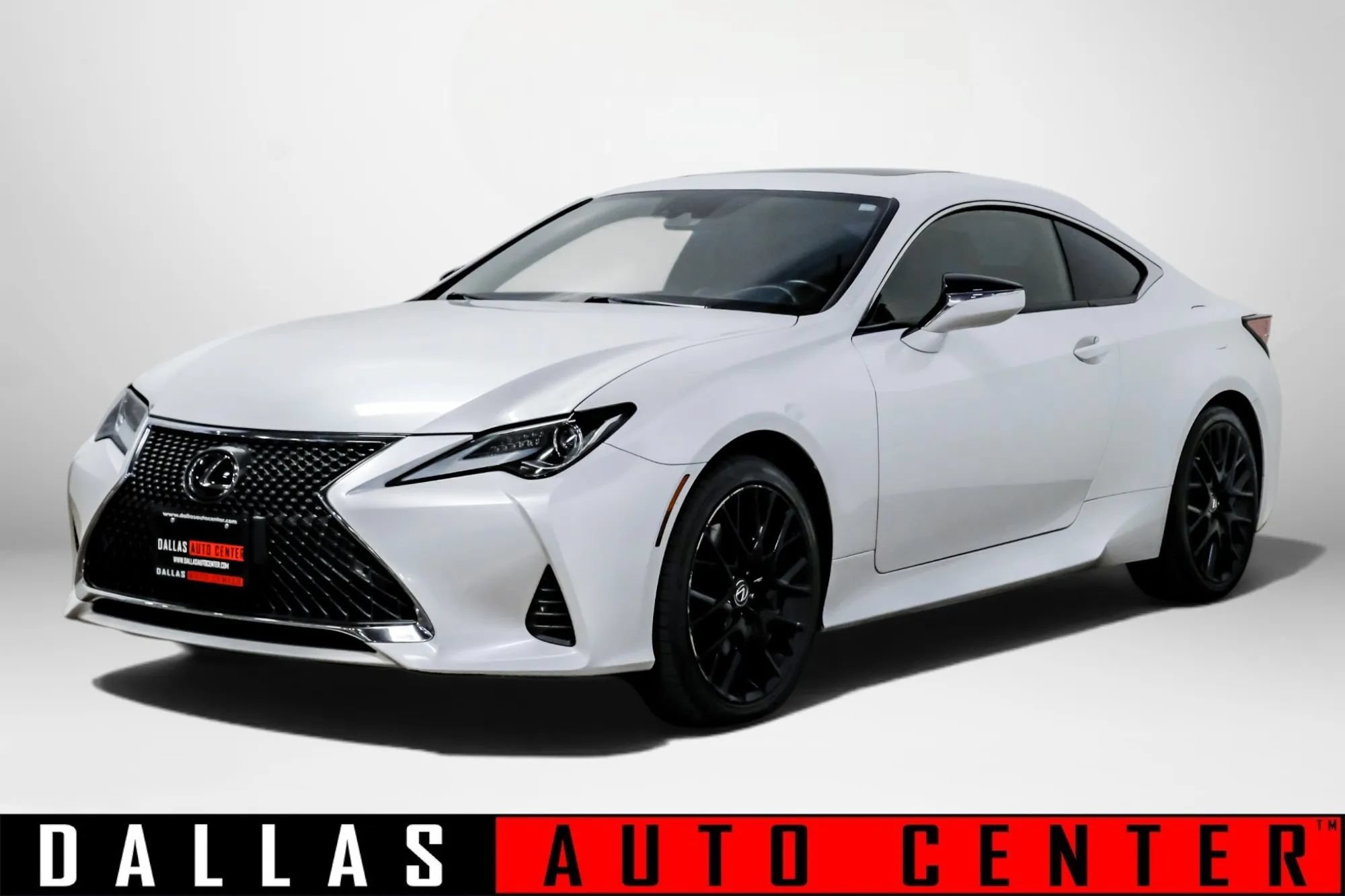Used 2019 Lexus RC 300 AWD image 3