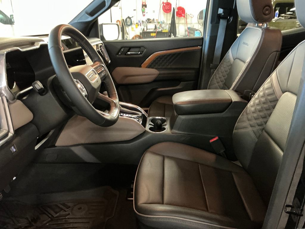 Certified 2023 GMC Canyon Denali AWD/4WD image 14