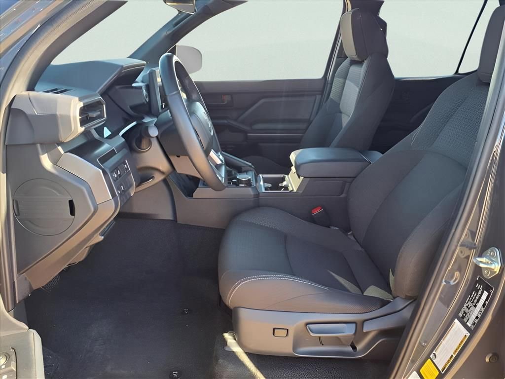 Used 2025 Toyota 4Runner SR5 image 11