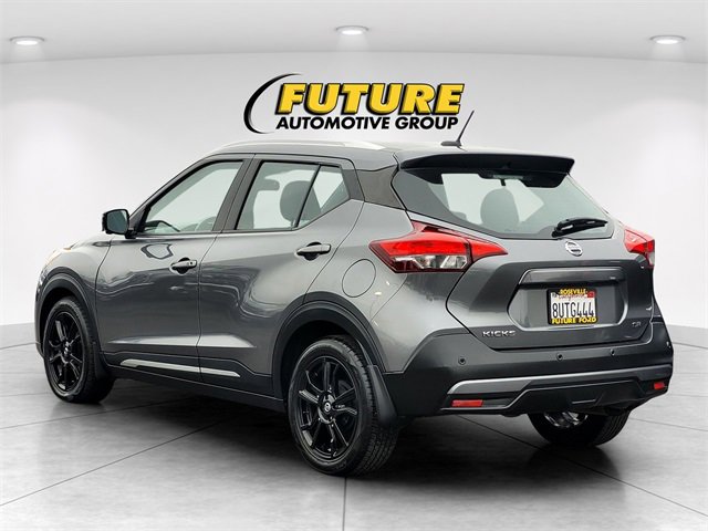 Used 2020 Nissan Kicks SR image 6