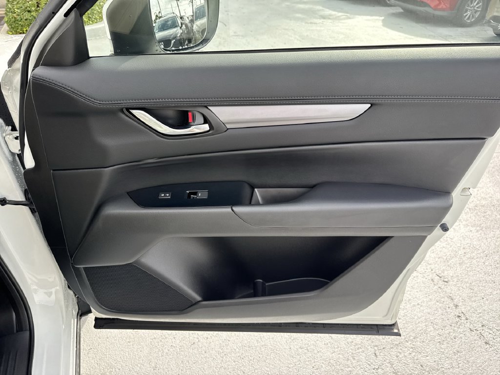 Used 2018 MAZDA CX-5 Touring FWD image 43