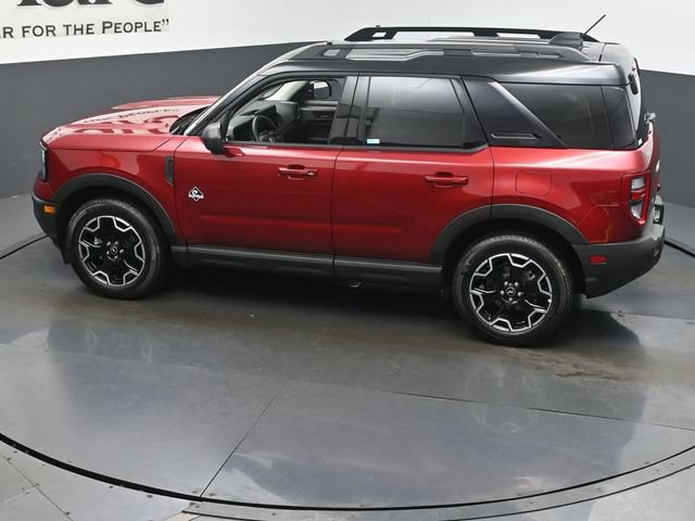 Used 2025 Ford Bronco Sport Outer Banks w/ Outer Banks Tech Package+ AWD/4WD image 42