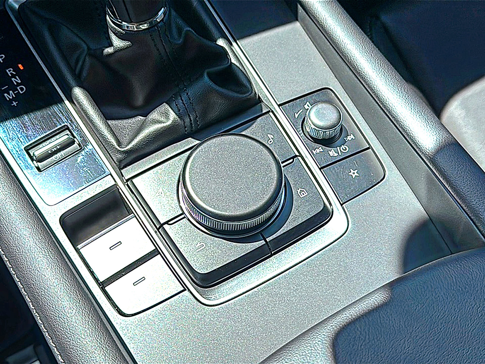 New 2026 MAZDA MAZDA3 s Sport FWD image 25