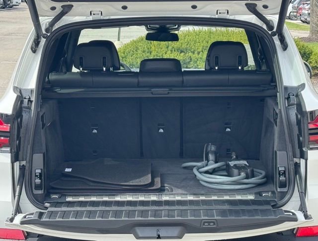 Certified 2026 BMW X5 xDrive50e image 33