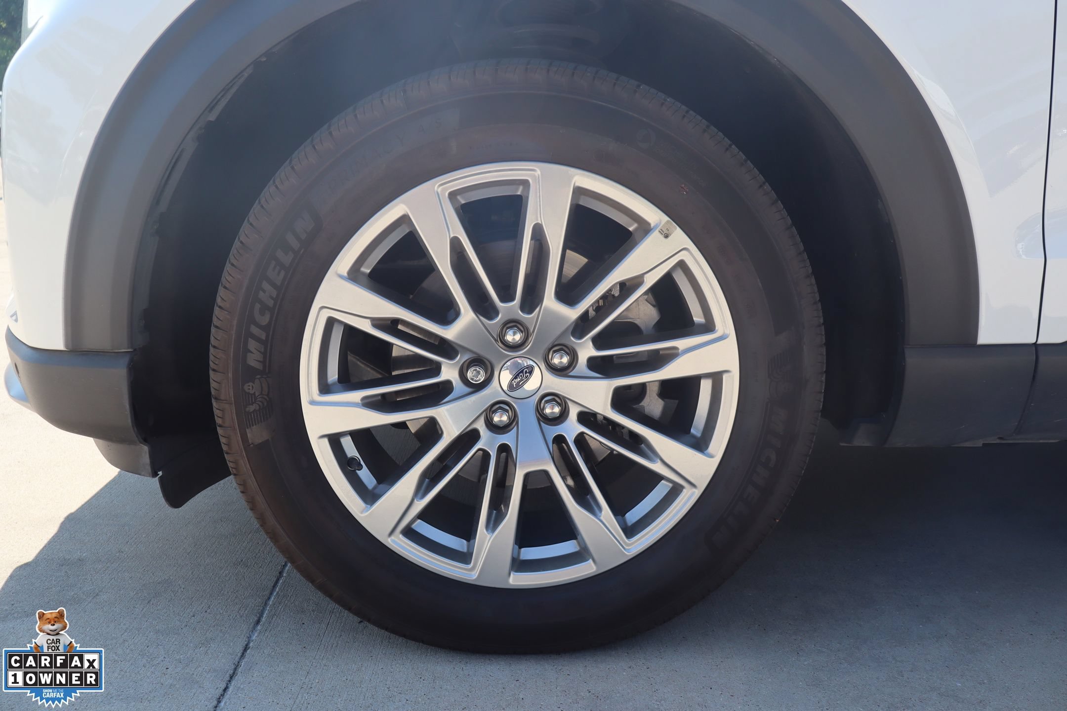 Used 2025 Ford Explorer Platinum RWD image 10