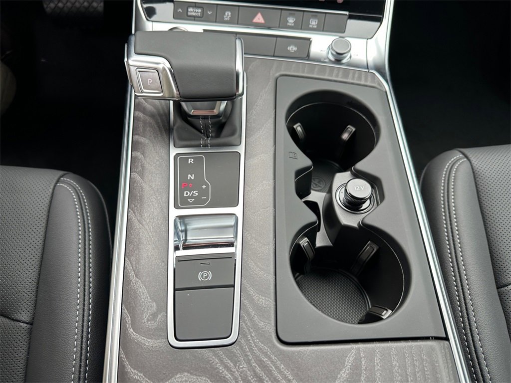 New 2025 Audi A6 Premium Plus image 23