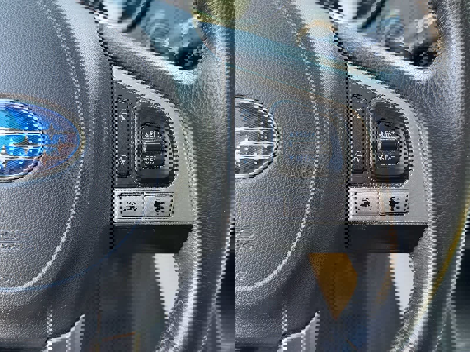 Used 2017 Subaru Outback 2.5i Limited AWD/4WD image 15