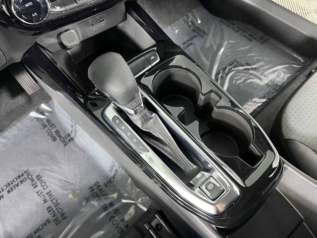 New 2026 Chevrolet Trax LT w/ LT Convenience Package FWD image 22