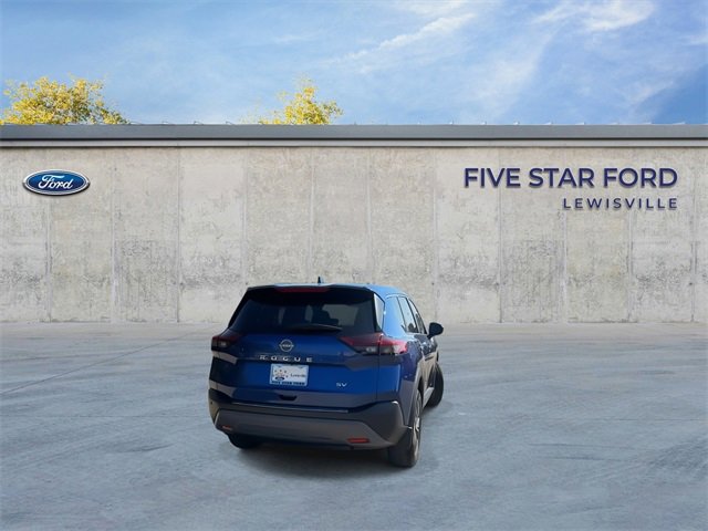 Used 2023 Nissan Rogue SV image 7