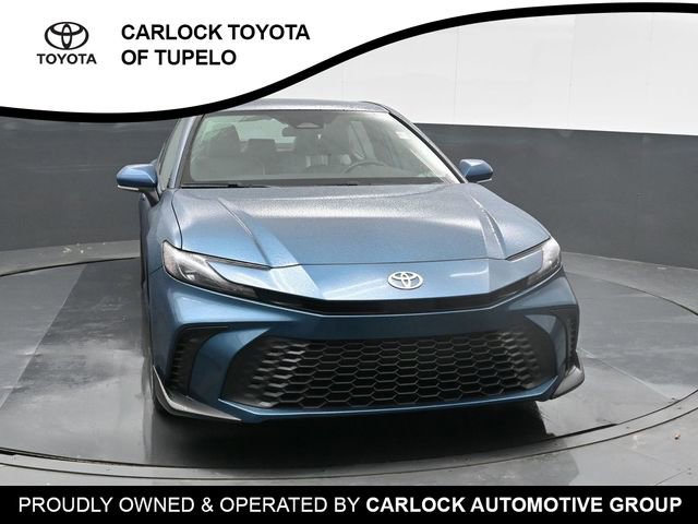 Used 2025 Toyota Camry SE FWD image 6