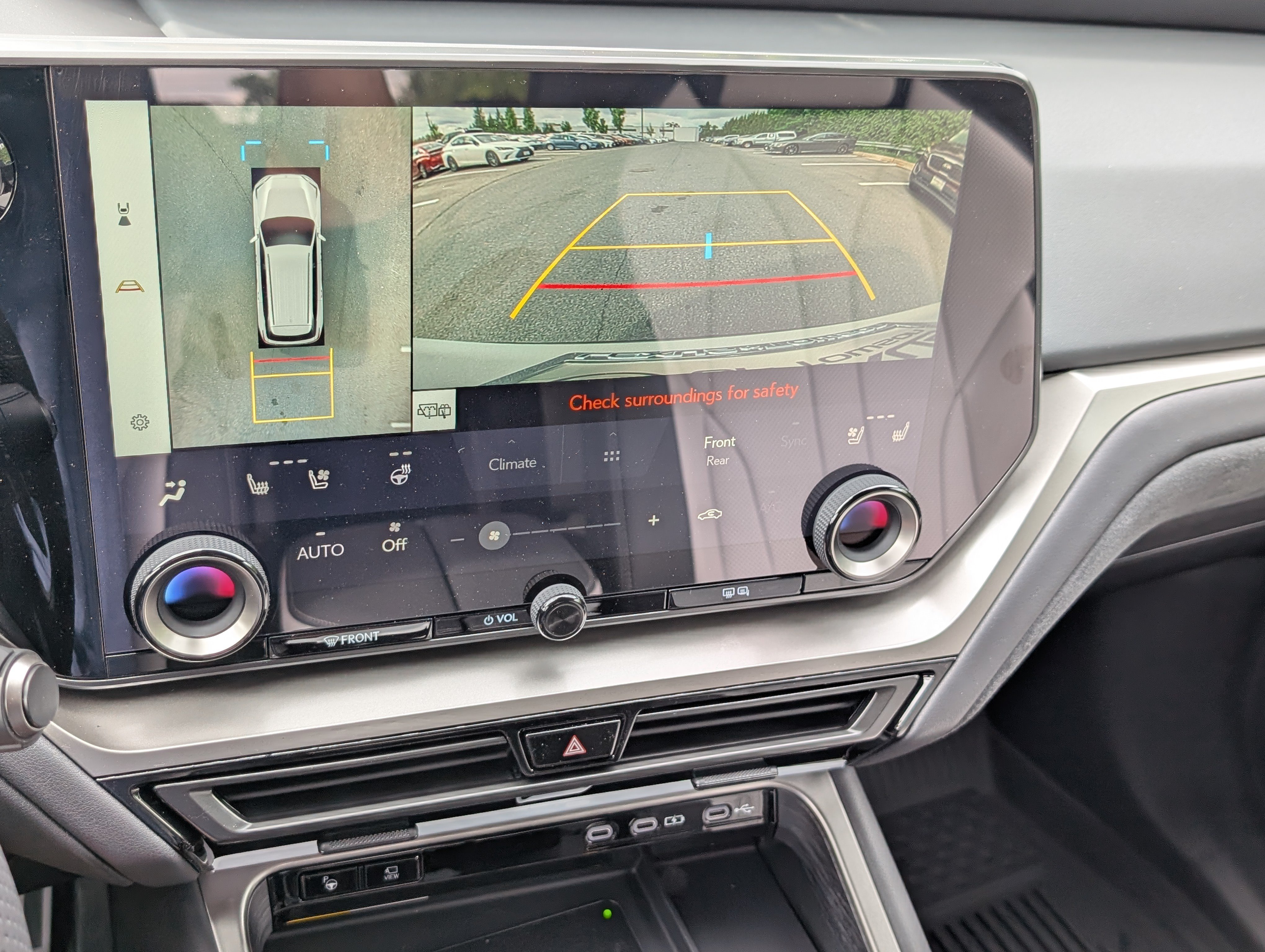 New 2026 Lexus TX 500h AWD w/ Technology Package image 28