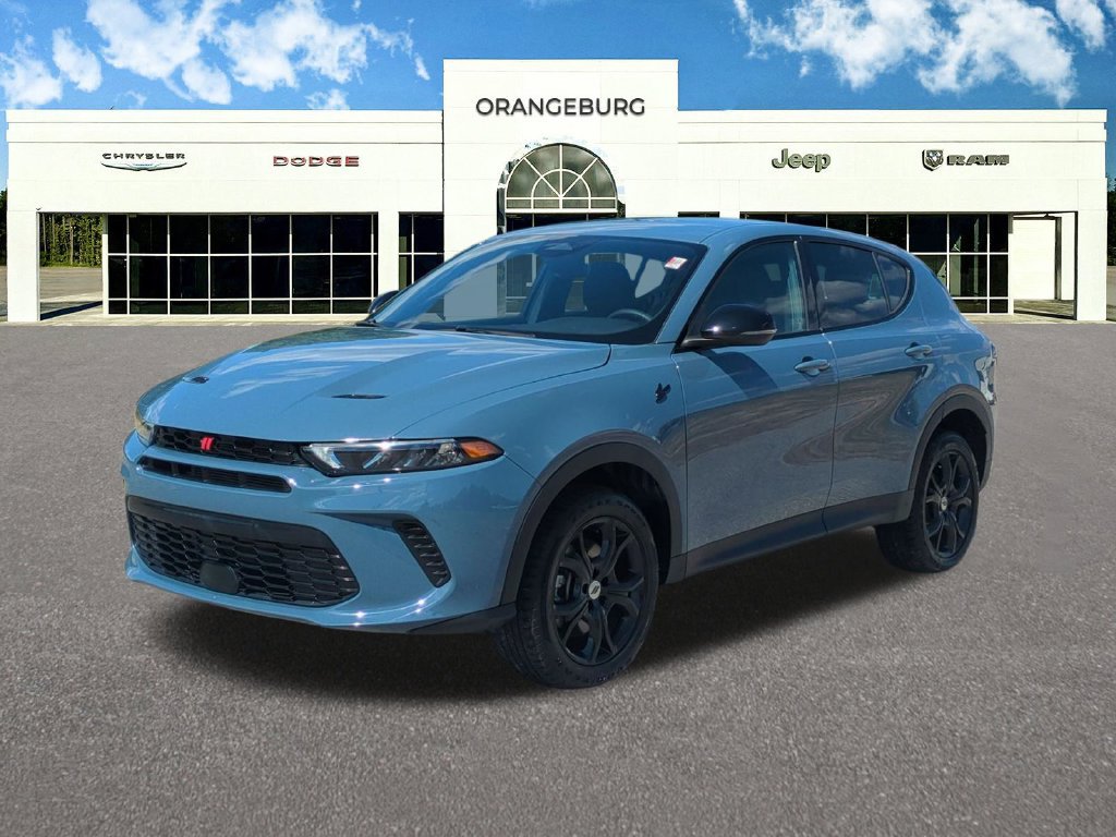 Used 2024 Dodge Hornet GT w/ GT Blacktop Package AWD/4WD image 3