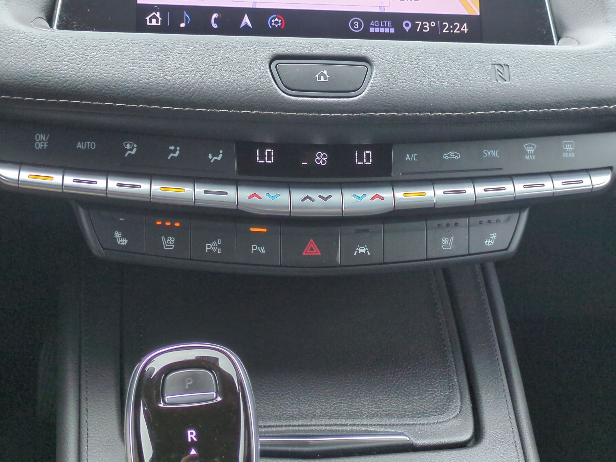 Used 2020 Cadillac XT4 Premium Luxury w/ Enhanced Visibility Package AWD/4WD image 25