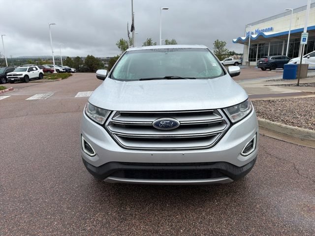 Used 2018 Ford Edge Titanium AWD/4WD image 2