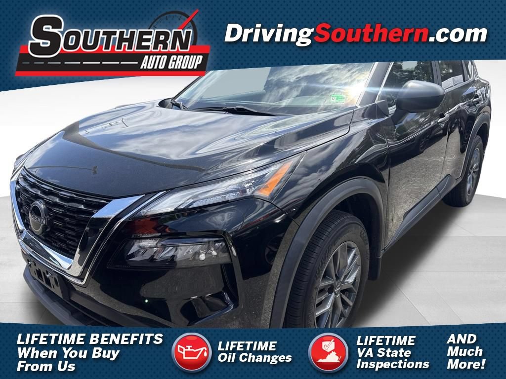 Used 2023 Nissan Rogue S FWD image 1